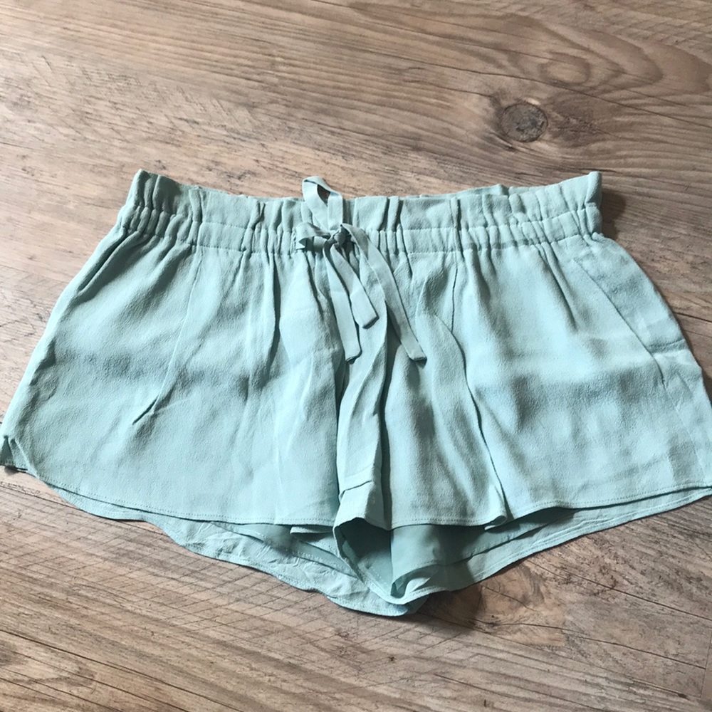 Aritzia Montrouge Shorts